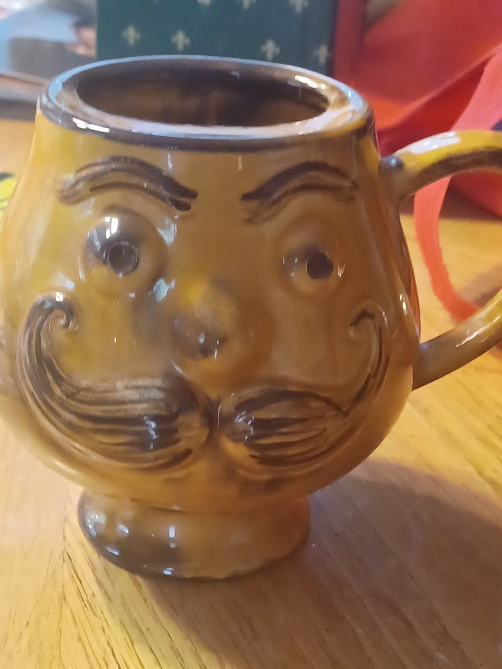 Decorative Mustache Face Ceramic Mug - Brown